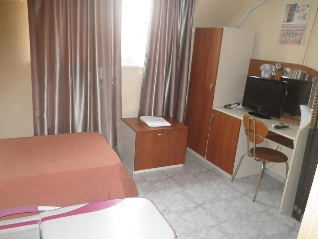 Hotel Palitra Varna 3*,