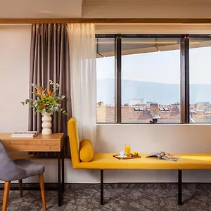 https://premier-thracia.sofiahotelsbg.com
